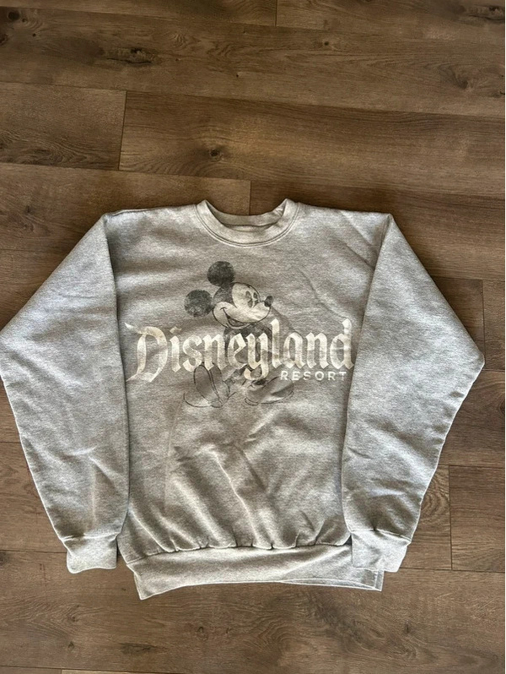vintage disneyland mickey mouse crewneck size small